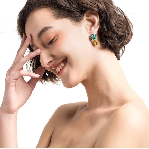 Pineapple Gemstone Stud Earrings - Picture 2 of 9